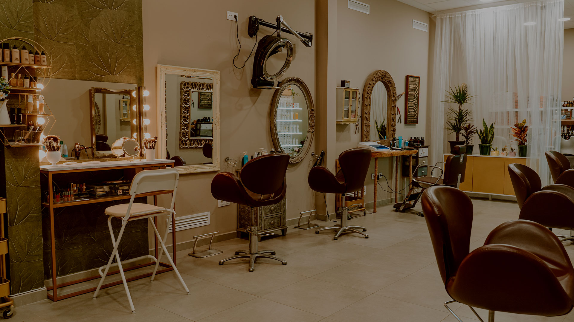 Dordaneh salon
